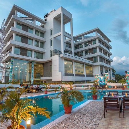 The Solitaire Dehradun Ngoại thất bức ảnh